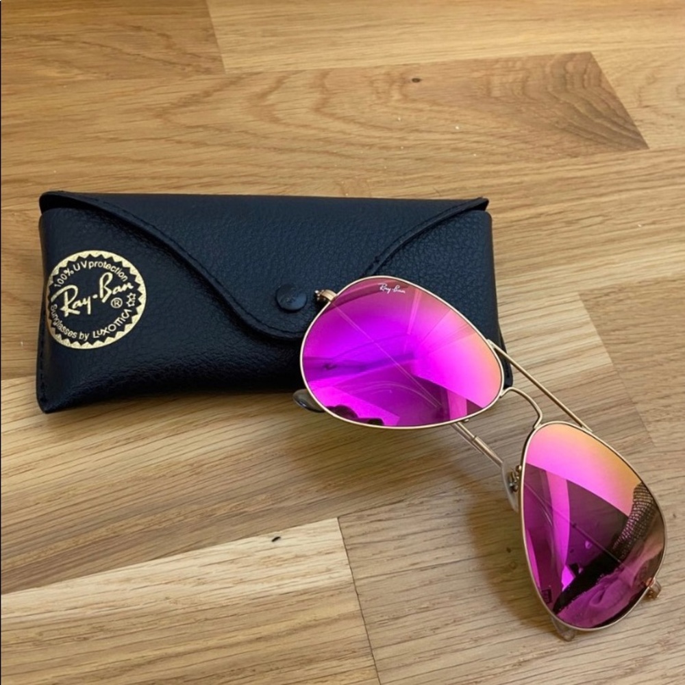Pink ray bans with gold rim